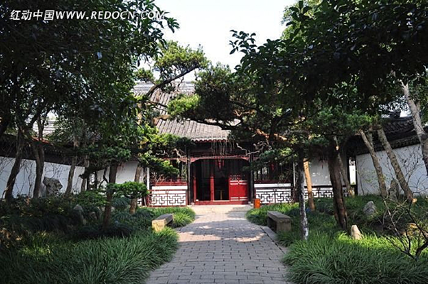 ��ɫ����Ժ��