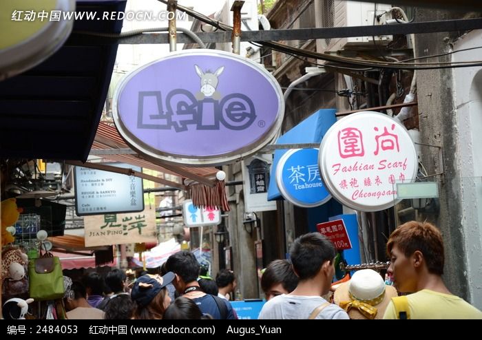 人来人往的街道图片