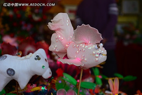 ���ս���