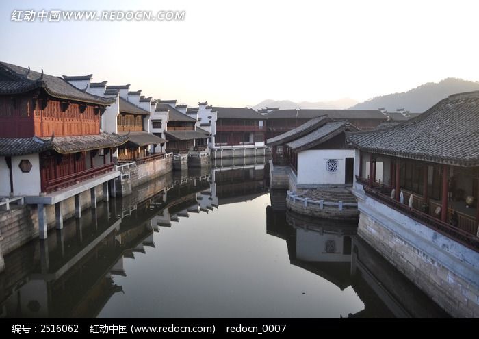 ˮ�罨��ȺͼƬ