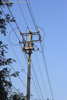 �����ز�