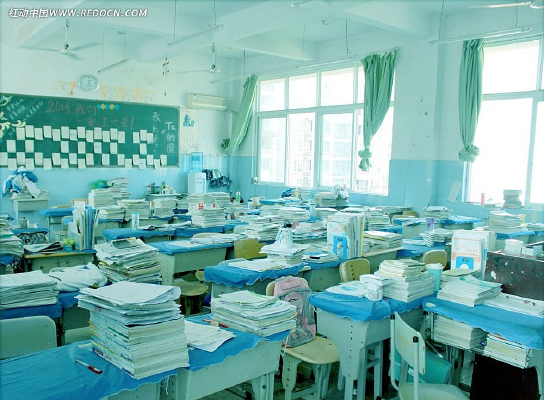 ���н���