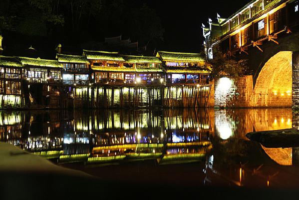 ��˹ų�����