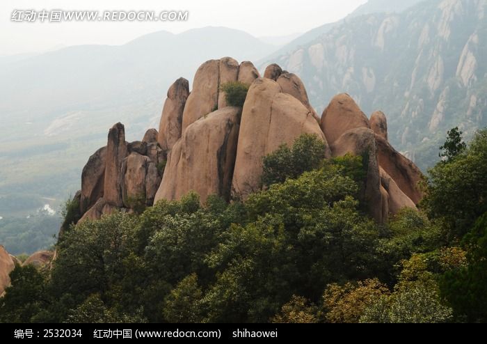 嵖岈山风景区石山