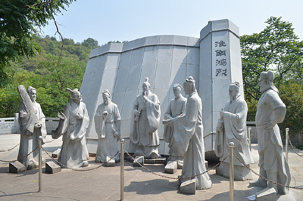 ���ϰ˹�����