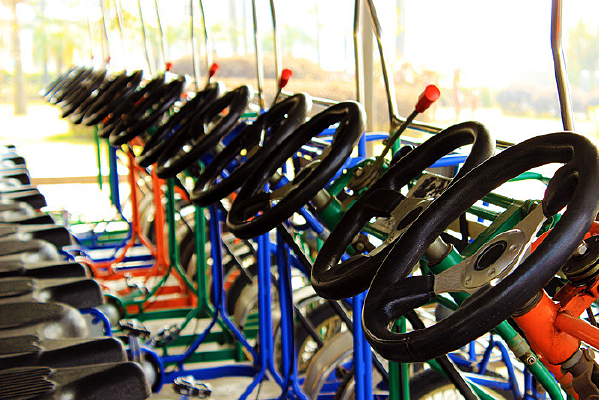 �۹����г�