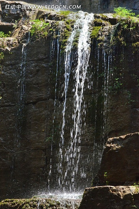 ɽ������