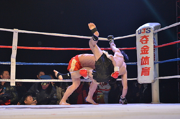 ȭ������