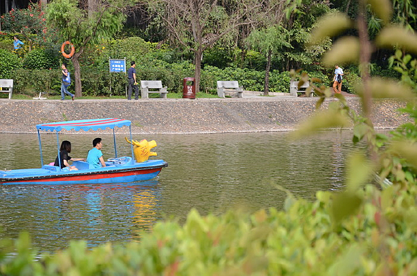 ��ɽ��԰С��