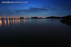 ��Ǯ��ҹ��