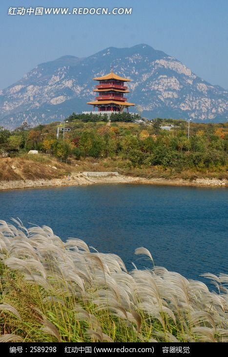 ������ˮ��ɽ���ϵĹŽ���¥ͼƬ