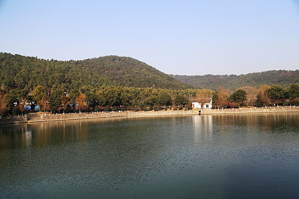 ������ɽ����