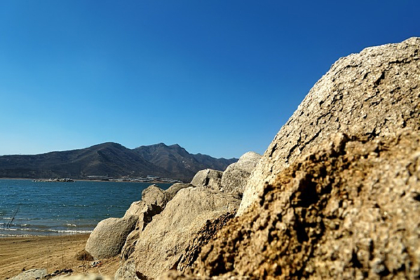 ʯͷ��ˮ����