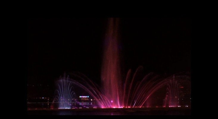 ������Ȫҹ��