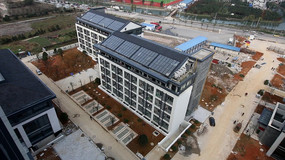 ѧУһ����Ƶ�ز�