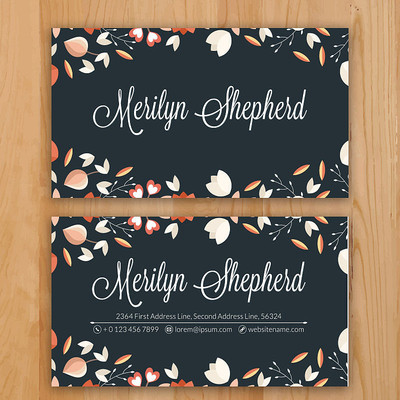 ��ɫС���»�����Ƭ