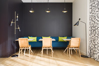 װ������