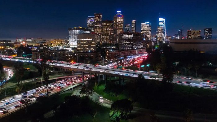 ����ҹ����ͨ������Ƶ�ز�