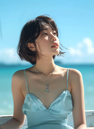 ���ߵ�����Ů�� JPG