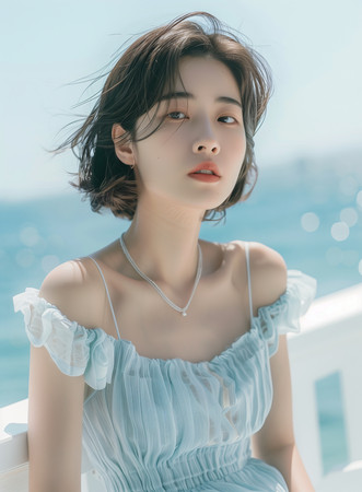 ���ߵ�����Ů�� JPG