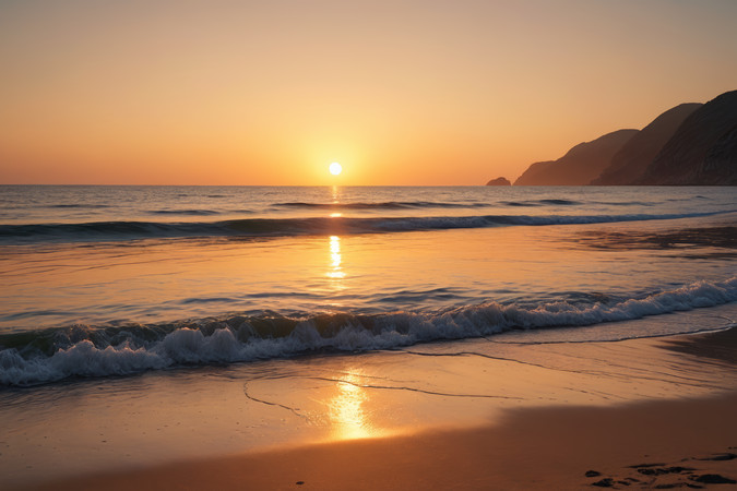 海上的日落海浪拍打着海滩高清背景图片 海上的日落海浪拍打着海滩高清背景图片