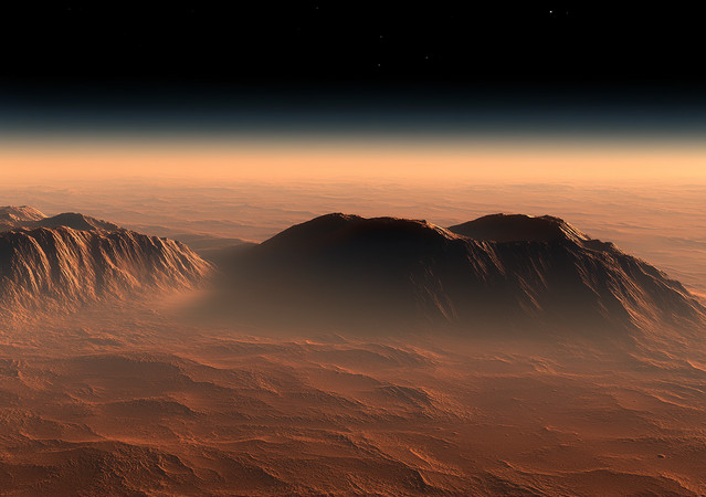 火星上的橙霞与巍峨山脉 火星上的橙霞与巍峨山脉