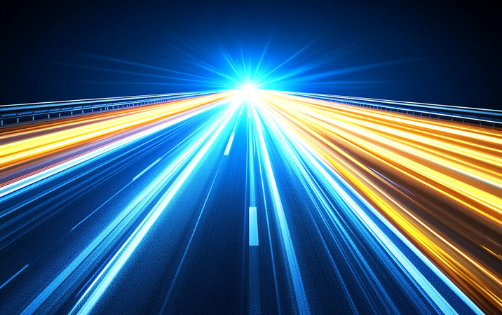 高速公路的蓝色光芒