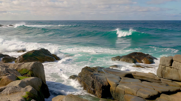 海边礁石与海浪素材 海边礁石与海浪素材