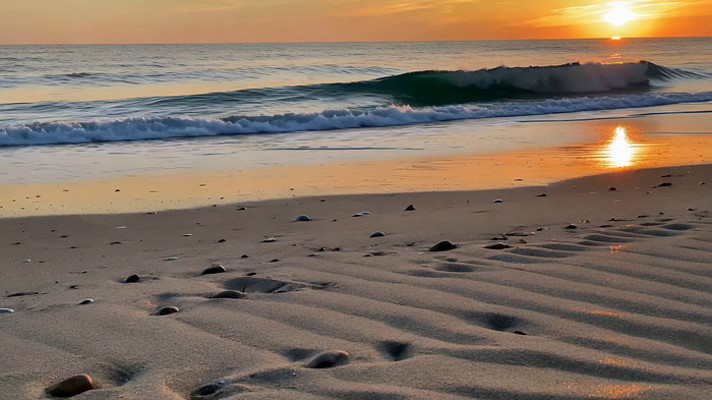 海滩日落海浪全景 海滩日落海浪全景