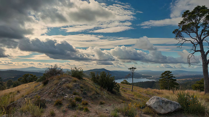 ɽ����Ȼ���Զ��