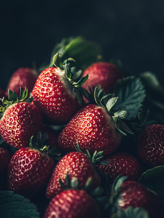鲜嫩的草莓 鲜嫩的草莓