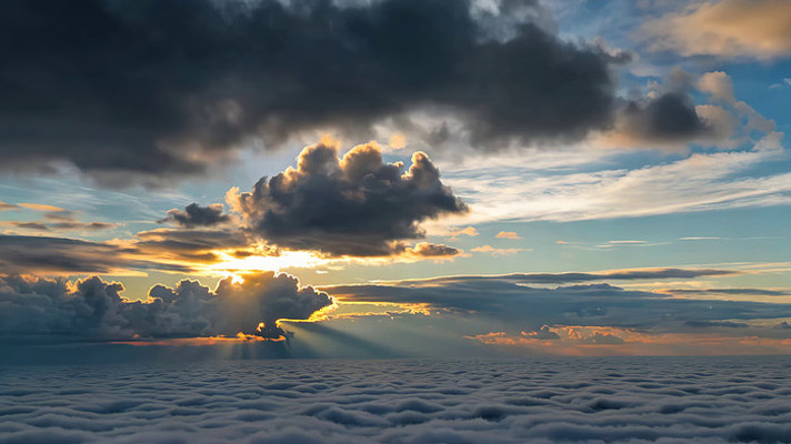 高空云海日出景象 高空云海日出景象