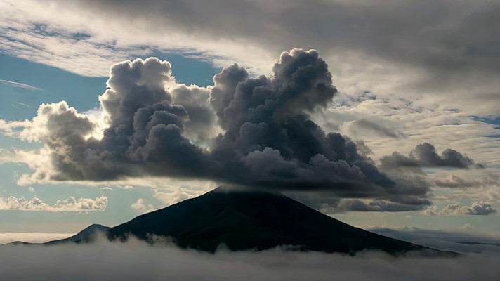 高山云海自然景观素材 高山云海自然景观素材