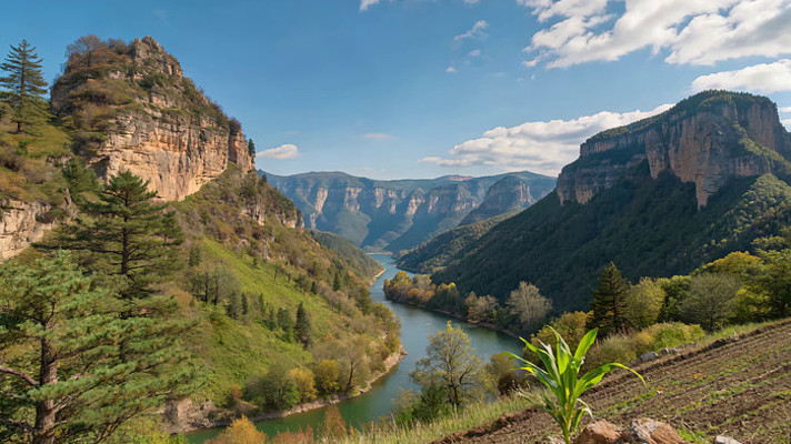 山谷河流自然风光 山谷河流自然风光
