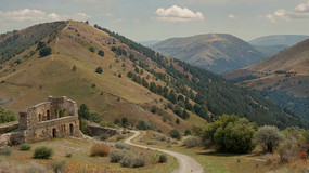ɽżȻ