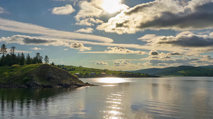 湖泊自然风光全景 湖泊自然风光全景