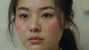 女性面部特写素材