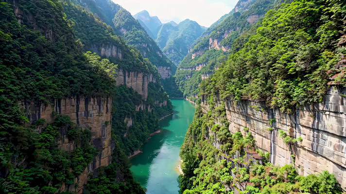 峡谷自然风光俯瞰画面 峡谷自然风光俯瞰画面