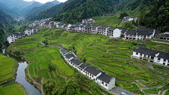 乡村梯田民居俯瞰 乡村梯田民居俯瞰
