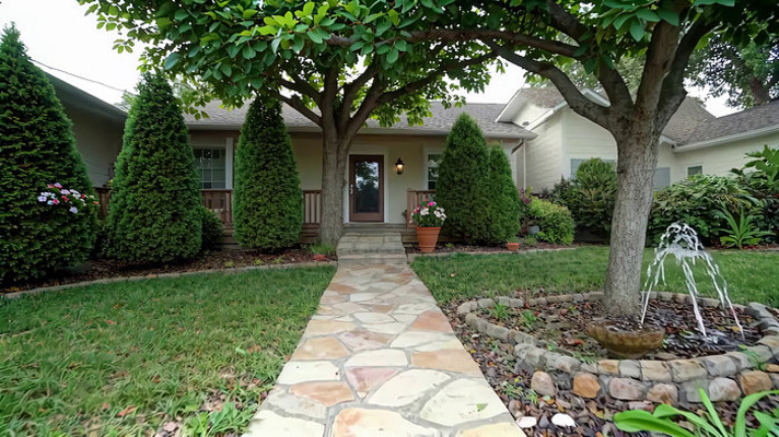 住宅前院绿植小径景观