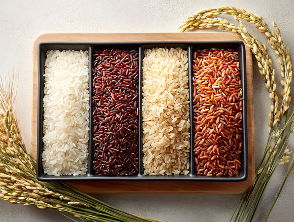 一盘五谷食物中餐图片 一盘五谷食物中餐图片