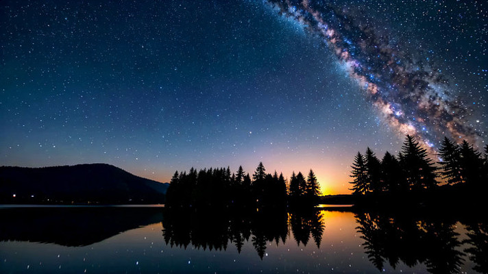 湖畔星空夜景 湖畔星空夜景