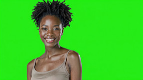 ��Ļǰ΢Ц�ķ�����Ů��