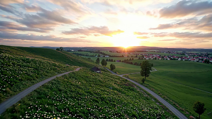 田野夕阳自然风光全景 田野夕阳自然风光全景