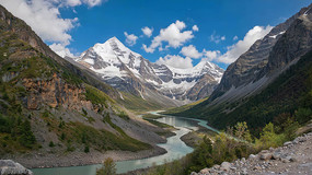 ѩɽɽ�Ⱥ�����Ȼ���