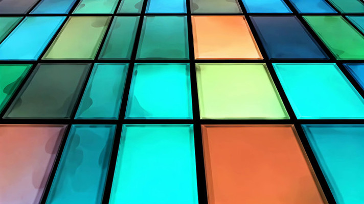 彩色方块拼接背景画面