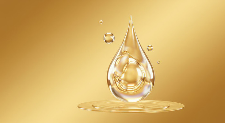 金色液体滴落 金色液体滴落