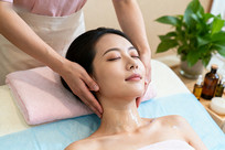 ŮͷĦspa