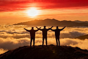 ������ɽ��ӭ�ճ��ƺ�����