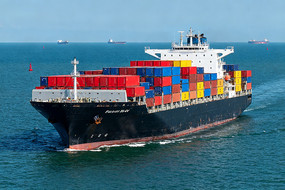 ��װ���������ɫ���溽��